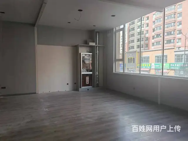 7538(七P）个人城北区国际村公寓A座门口铺面出租 - 图片 7