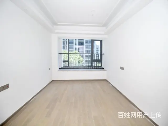 近地铁，夹边套，南边对小区花园，两梯三户，诚心出售。 - 图片 2