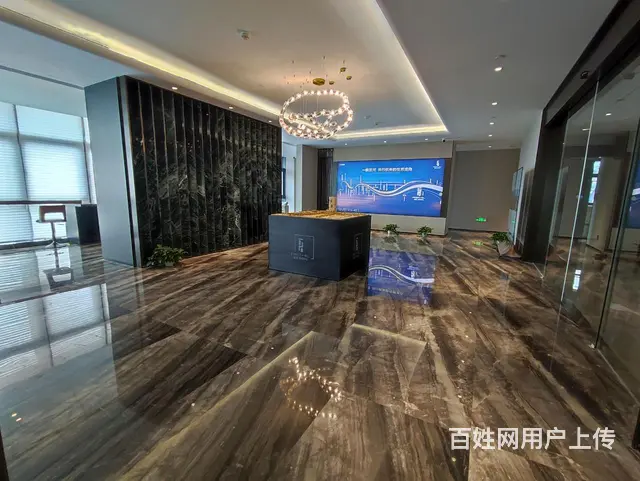 天城国际 口比邻火车东站 整层可分卖 急售特价1.5万一平 - 图片 3