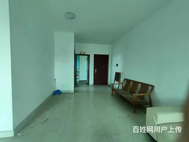 房东急需用钱,便宜出售鸿翠阁东南 简装修 - 图片 3