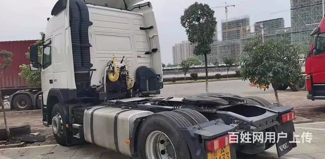 16年上户 沃尔沃 牵引车 单桥420马力 - 图片 4