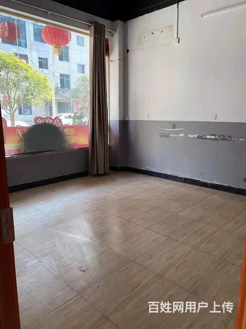 高安市瑞阳大道300平餐馆出租 - 图片 1