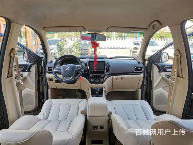 宝骏730 2014款 1.5 手动 舒适型7座 - 图片 7