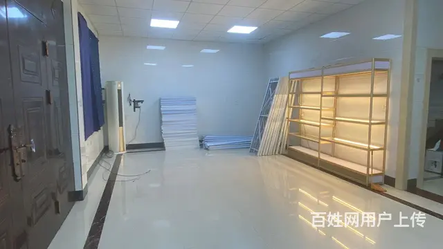 一楼仓库出租 - 图片 3