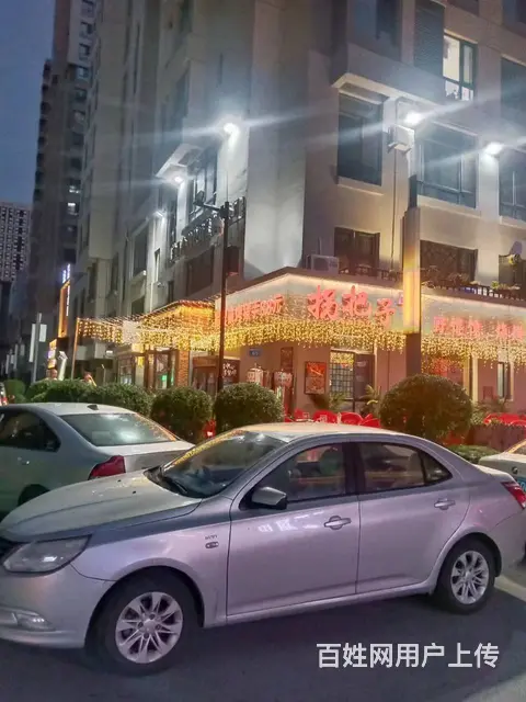 无兑费，大把角260平烧烤店低价急租 - 图片 3