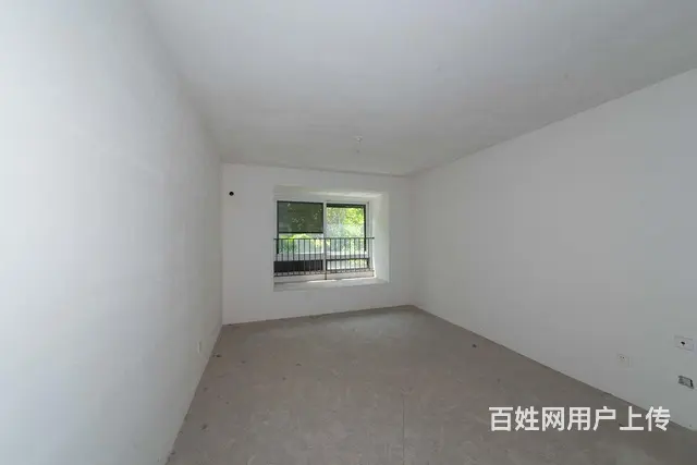 龙湖龙誉城四期 4室2厅 毛坯 - 图片 4