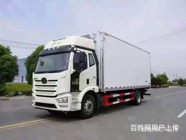 重汽毫翰6米8冷藏车可分期包上户 - 图片 8