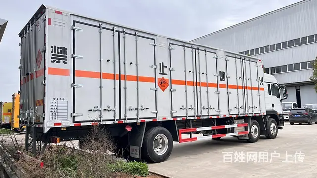 9.5米汕德卡3轴、拉铜废物厢式运输车包上户带营运证价格 - 图片 4