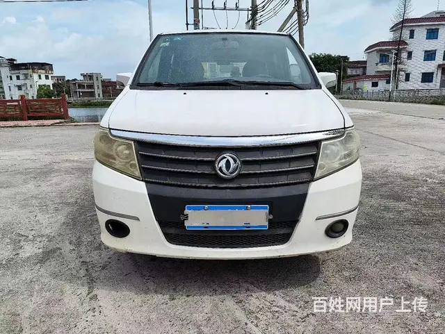东风帅客7座面包车 - 图片 1
