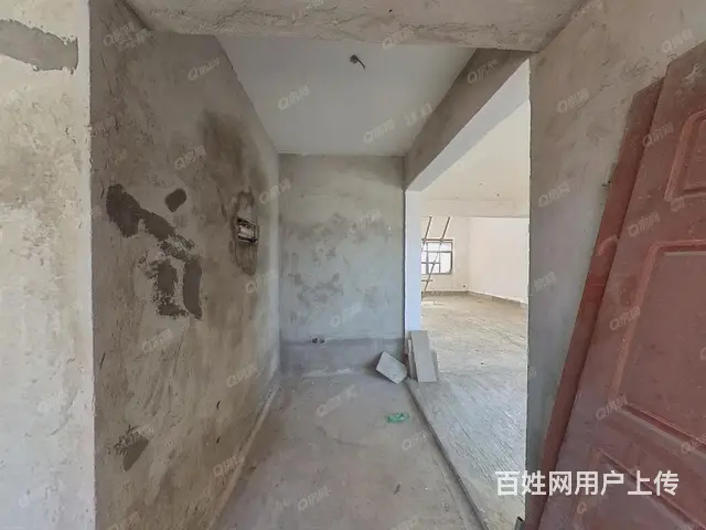 前山沃尔玛旁 顶楼复式 华业香庄 中空大 4房 - 图片 4