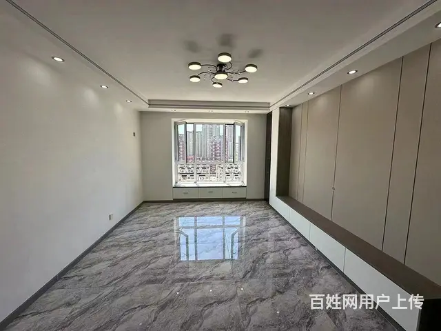 新上盛世华庭一期13楼南北通透二室二厅98平精装修可贷款 - 图片 2