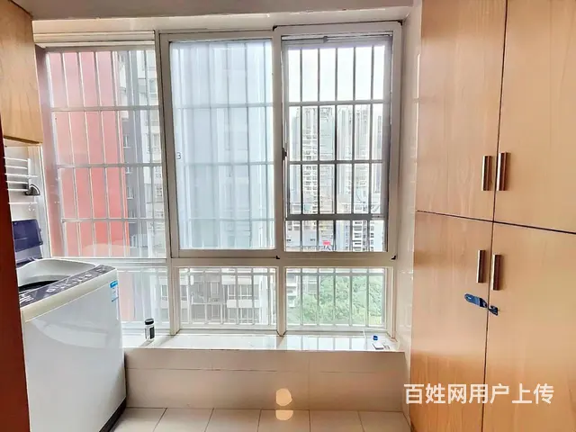 单价8千 5号线正地铁口 东门壹号南北通透电梯大三房 拎包住 - 图片 9