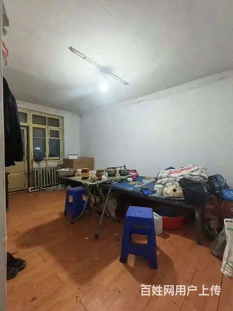 【东方红二中】3楼，47平，阳台不算面积，简装 - 图片 1