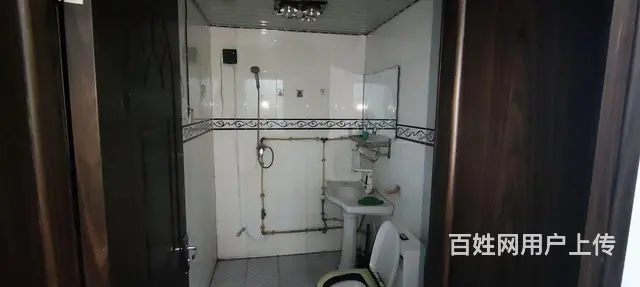 河滨公寓房屋出售 - 图片 7