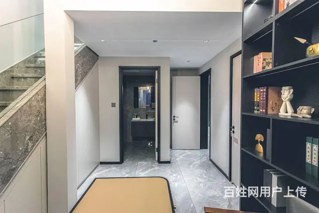 宝泰华府上跃样板间精装200平出售 - 图片 9
