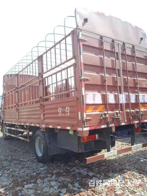 急售小解放240马力单桥6m8高栏载货车 - 图片 6
