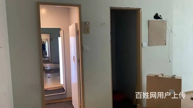 6641城中区东大街27号临街空铺低价出租 - 图片 5