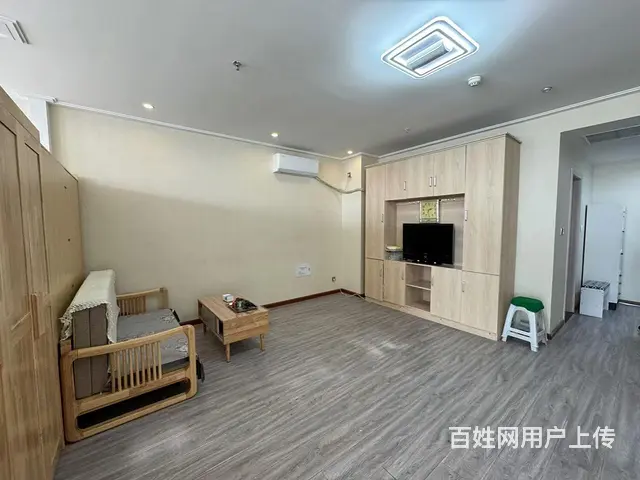 天马时代广场电梯8楼，108平，精装修，屋里很干净， - 图片 3