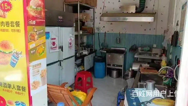 位置优越 客流量大 做生意的好地方 - 图片 2