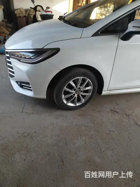 比亚迪 宋 2019款 宋MAX 1.5TI 手动 智联睿逸 - 图片 4
