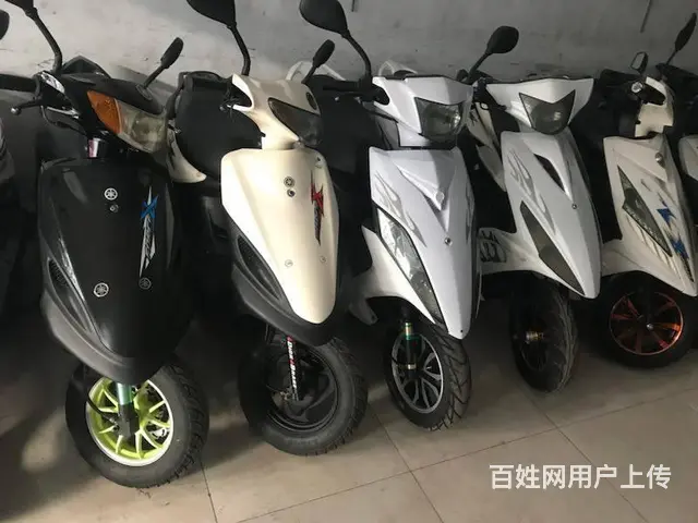 实体店出售二手摩托车 - 图片 8