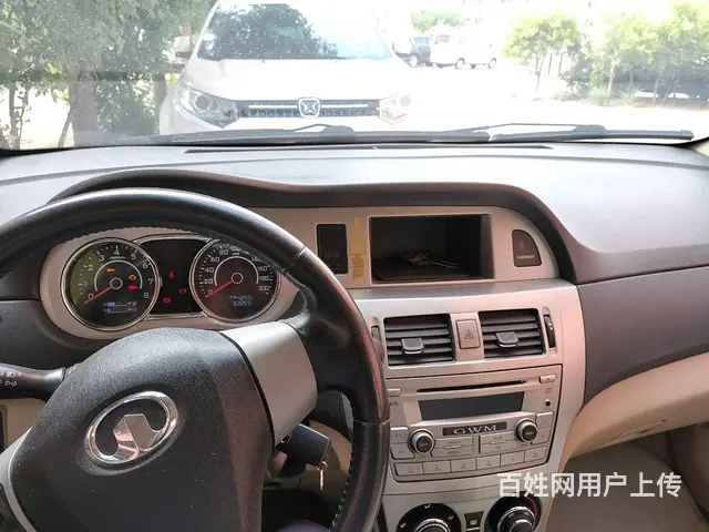 长城C30 2010款 1.5 手动 豪华版 - 图片 2