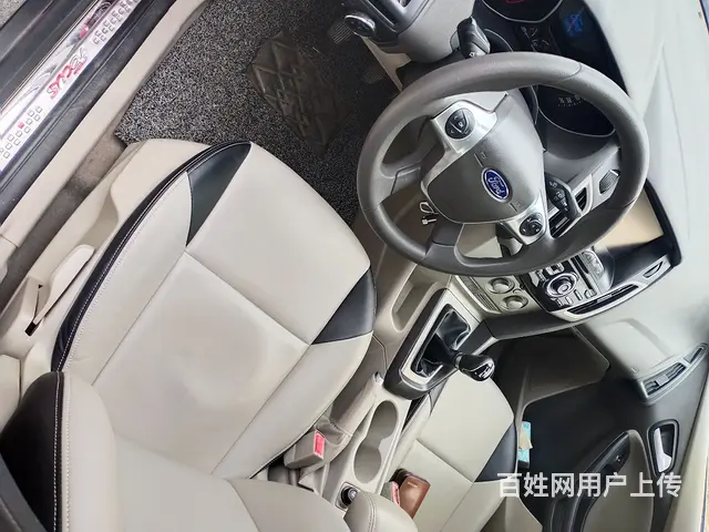 福特 福克斯 2012款 福克斯-三厢 1.6 手动 舒适型 - 图片 9