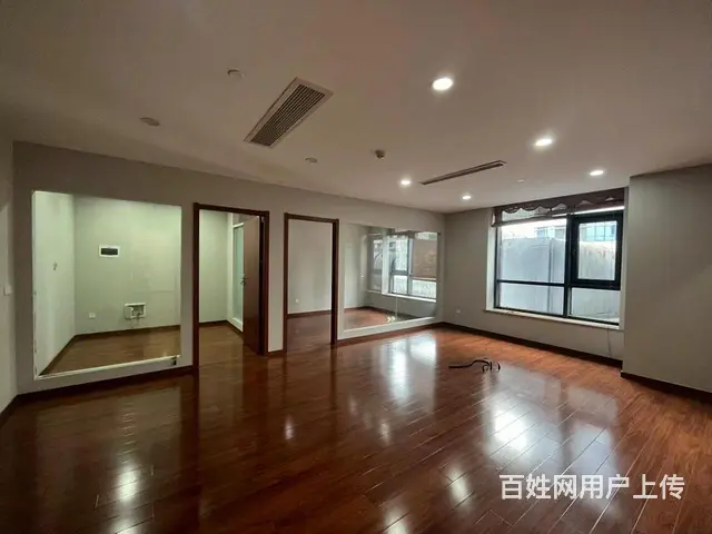 华盛达时代中心，新天地商圈，精装出租，采光通透，交通便利！ - 图片 2