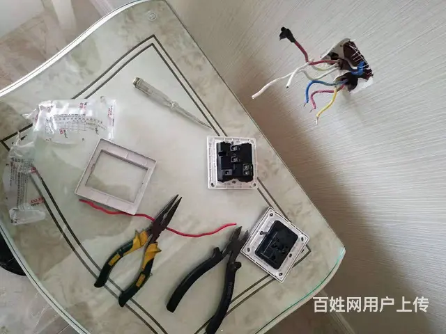 专业24小时电路维修 跳闸 漏电 检修专业电工维修 - 图片 11