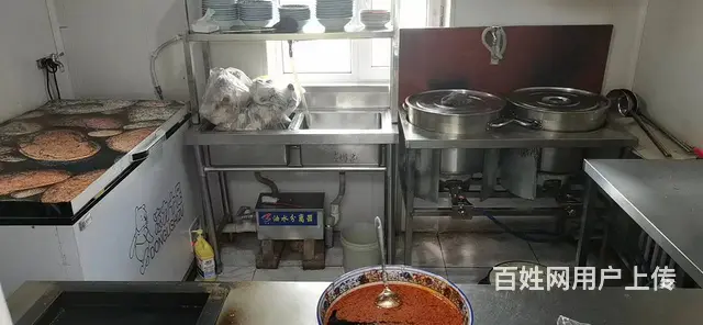 7779(七P）个人城北区小桥大街文化馆对面临街餐饮店转让 - 图片 4