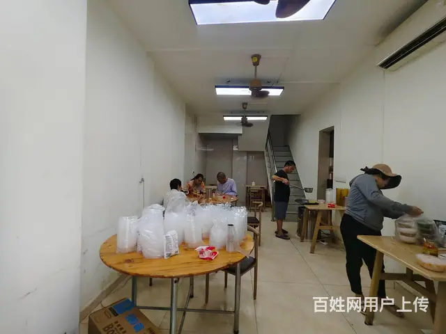 长滨五路伊泰天娇肿瘤医院对面（欣仪美食店）115平转让 - 图片 4