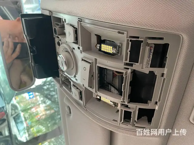 奥迪A6L安装CARPLAY 倒车影像 - 图片 4