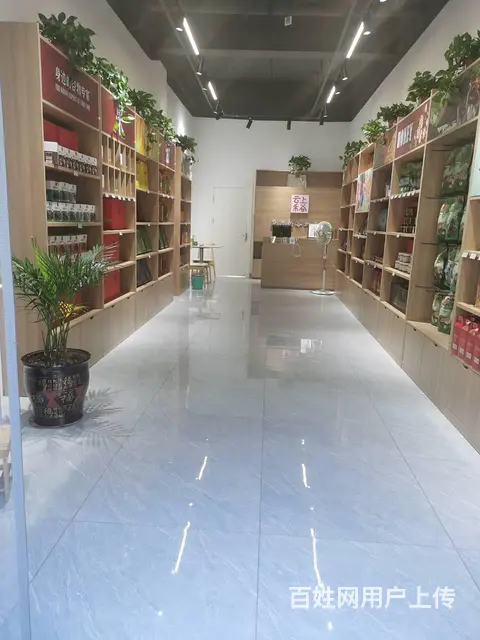 店铺位置优越 客流量大 是做生意的好地方 - 图片 5