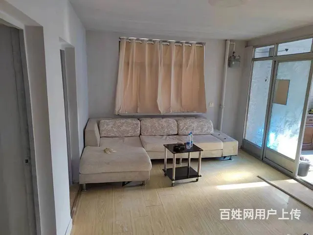 兴隆附近3楼两室一厅，月租1000，家电齐全拎包入住 - 图片 1