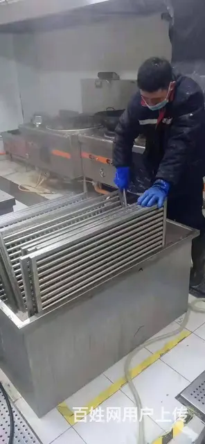 昆山陆家酒店油烟机清洗 厨房排烟系统清洗维修安装 - 图片 2