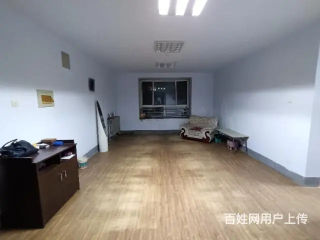 永祥街温馨家园车库上一层老证 - 图片 1