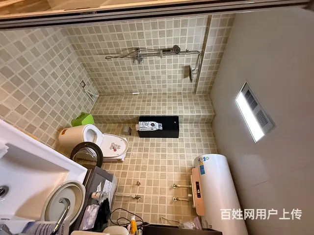 河东宏运二期洋房步梯5楼带阁楼出租，楼下86平，楼上86！ - 图片 8
